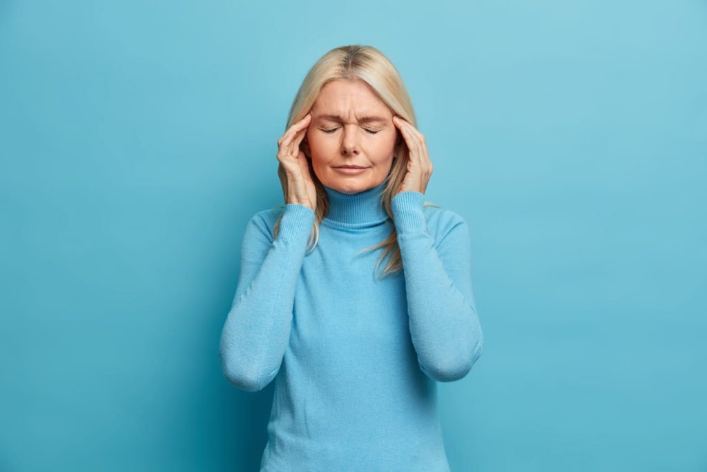 Traiter les migraines et céphalées de tension liées à la charge mentale par l'hypnose.